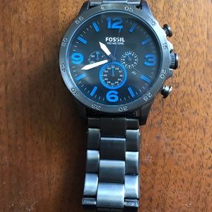 Men’s Gunmetal and Blue Fossil Watch